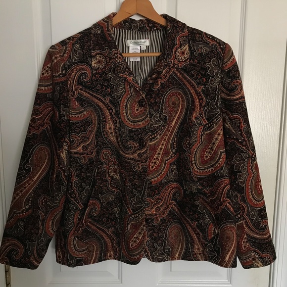 🚨 SOLD 🚨 Vintage Paisley Tapestry Jacket - Picture 6 of 9